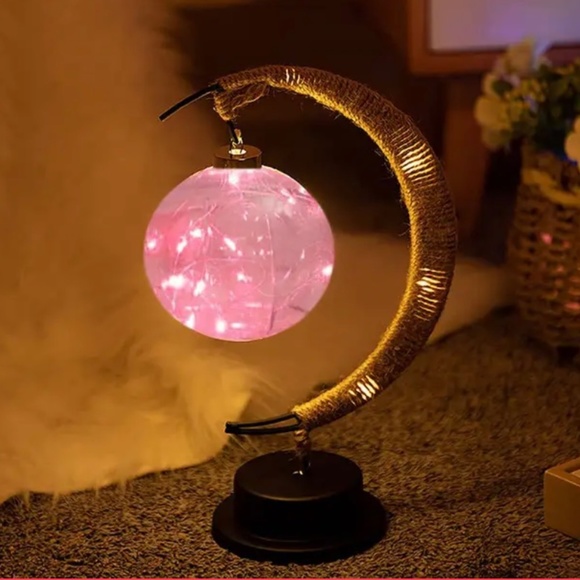 Crescent Moon Light - Picture 3 of 5